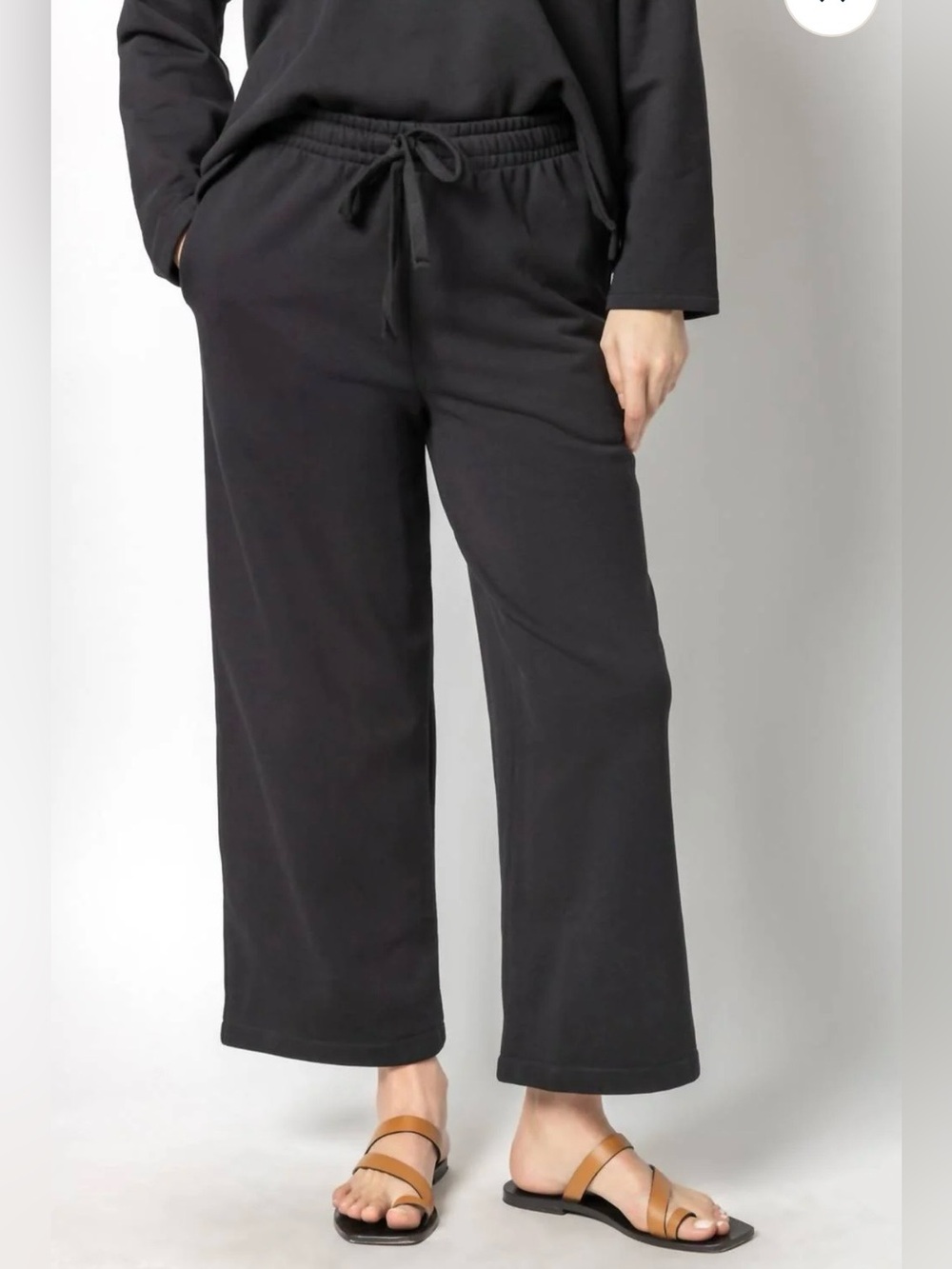 Lilla P - French Terry
Drawstring Pants in Black, Size XS, Like New!